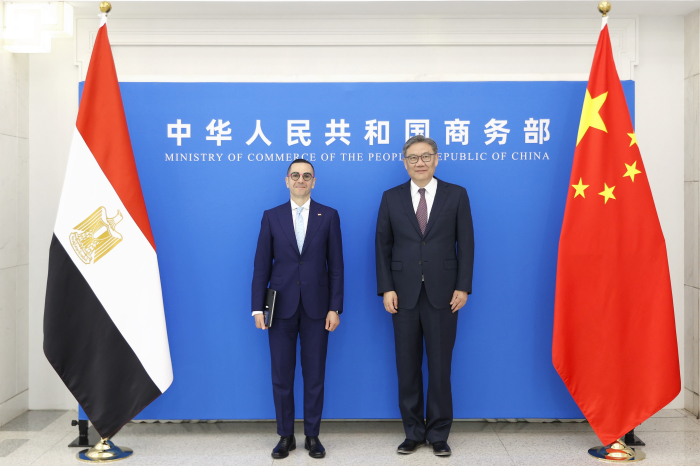 王文涛在京会见埃及投资与外贸部长哈桑.哈提卜