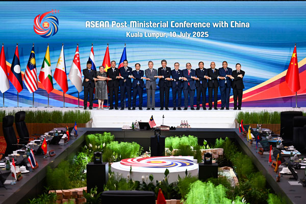 进一步加强团结合作，携手推进亚洲现代化进程