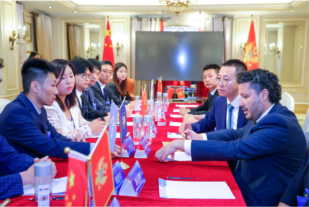 山东国港亮相出海高峰论坛  共探出海路径赋能行业发展