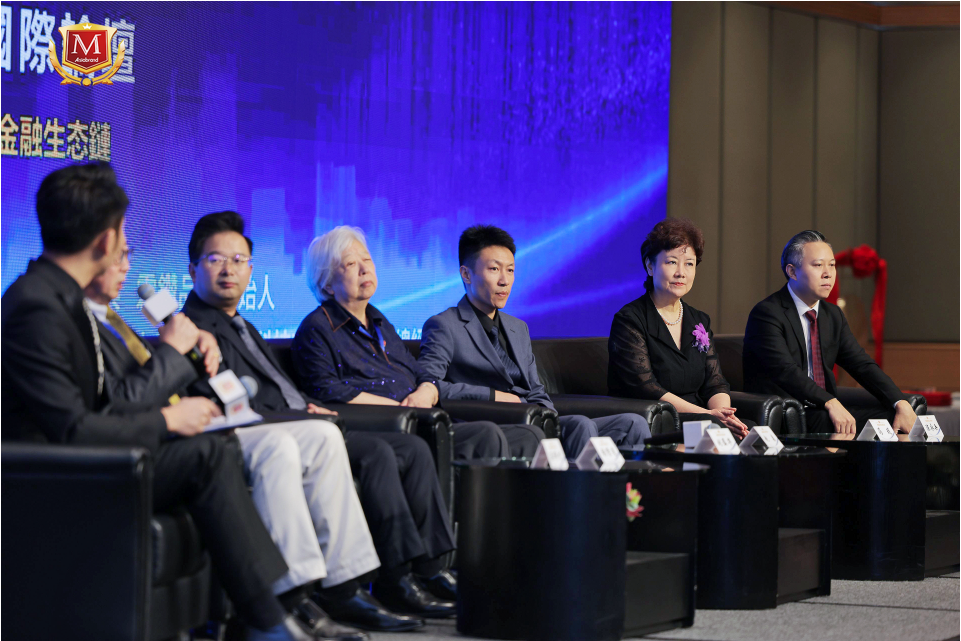 山东国港斩获亚洲品牌多项荣誉 亮相第二十届亚洲品牌盛典共探发展新篇