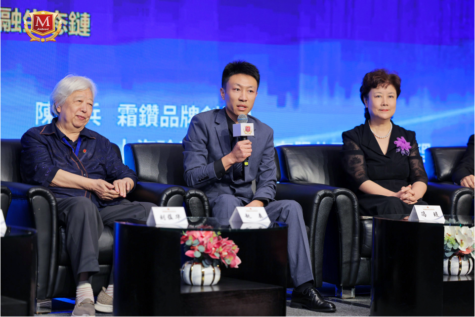 山东国港斩获亚洲品牌多项荣誉 亮相第二十届亚洲品牌盛典共探发展新篇